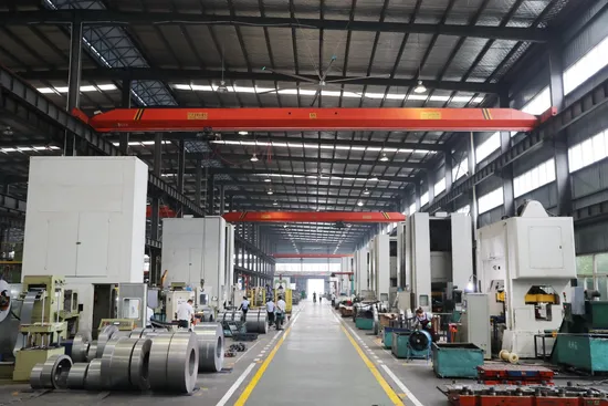 Constant Torque Universal Type Sensor-Less Vector Control Transducer 630kw China Frequency Inverter